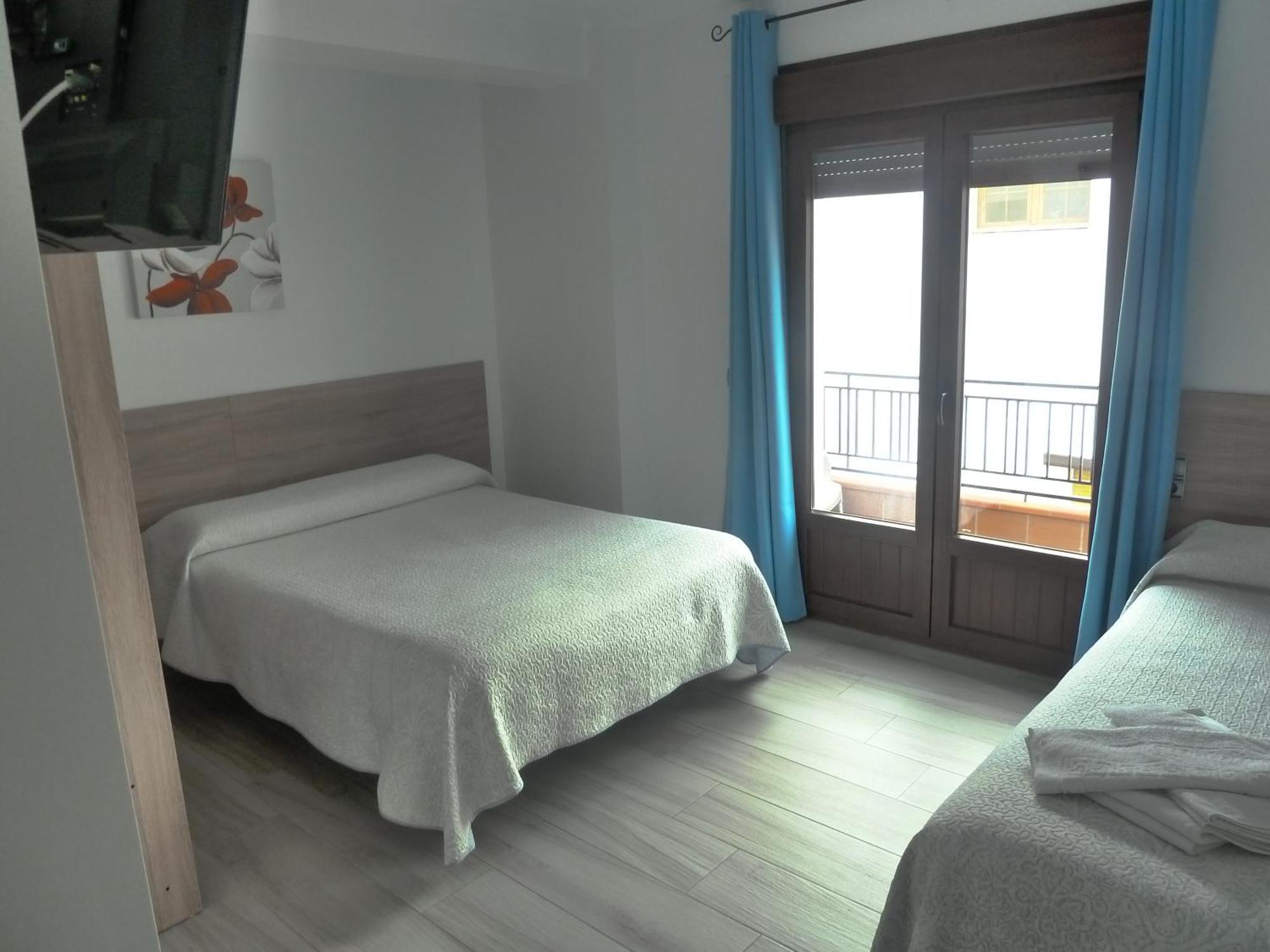 Hostal Casa Fermina- A 2 Horas De Las Pistas De Esqui Trevélez المظهر الخارجي الصورة