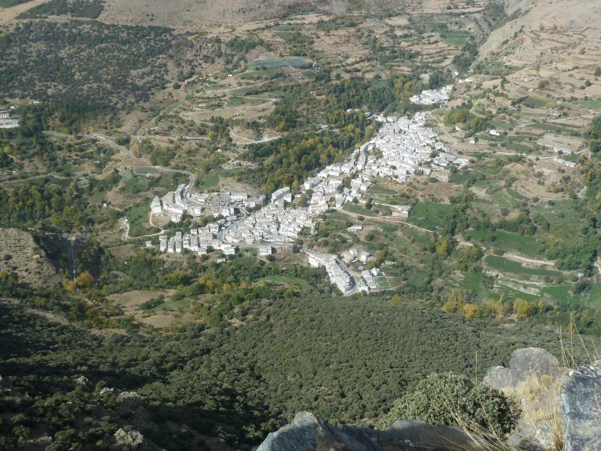 Hostal Casa Fermina- A 2 Horas De Las Pistas De Esqui Trevélez المظهر الخارجي الصورة